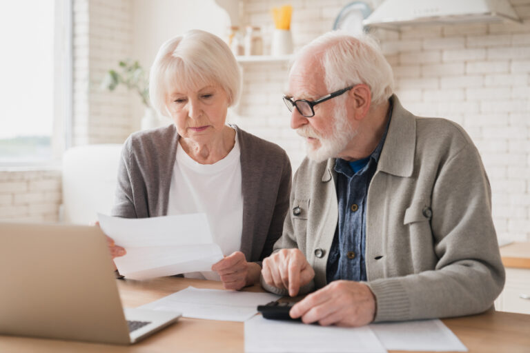 Elderly couple and estate plan